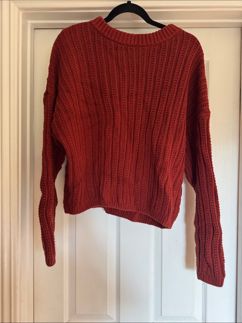 Universal Thread Ribbed Crewneck Sweater in Rust